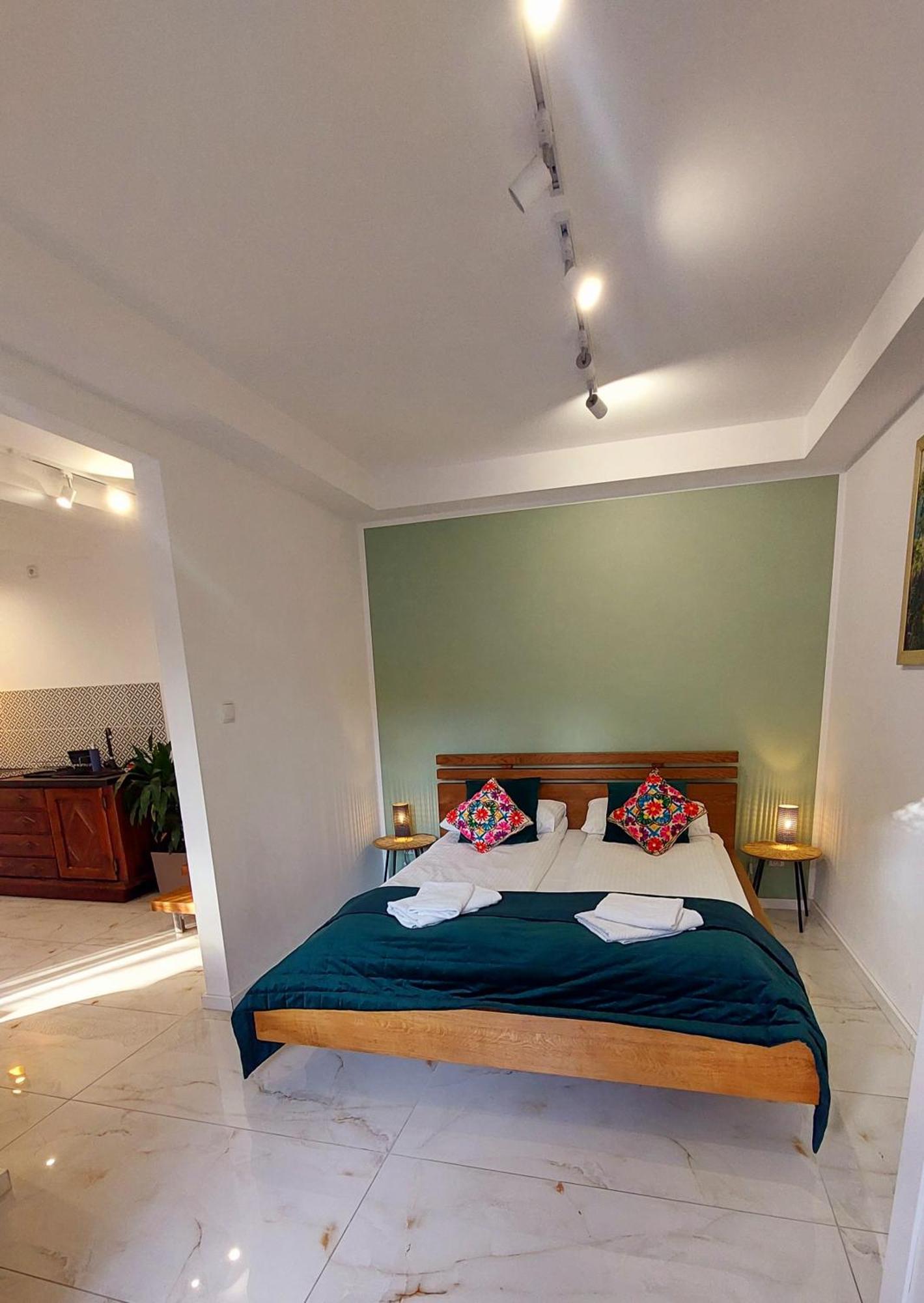 Apartamenty Biala Perla ウストロン エクステリア 写真
